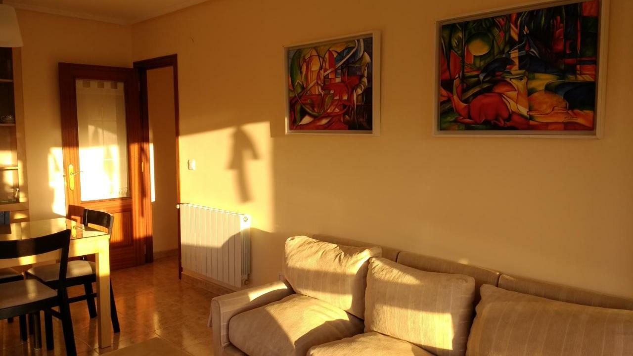 Appartamento Comodo Apt 40M Playa . Noja Esterno foto